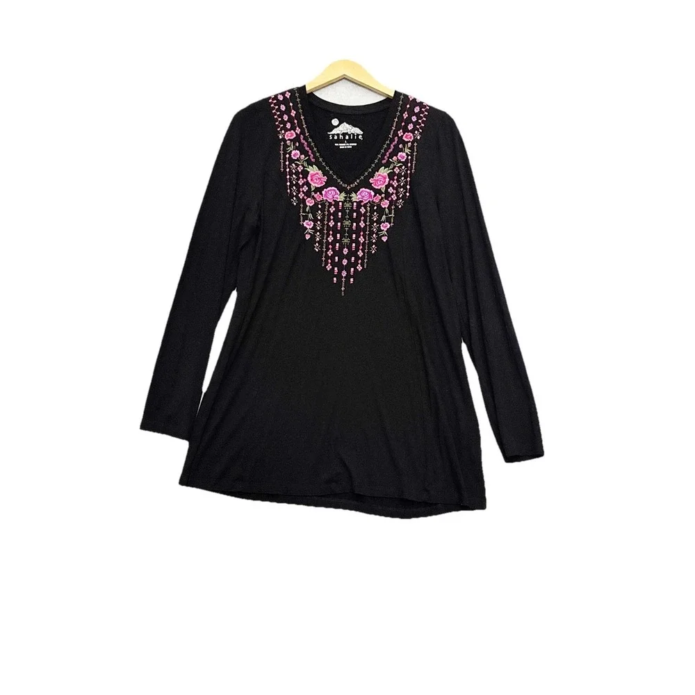 SAHALIE Womens Embroidered Top Size Large Black Bohemian Hippie Gypsy Long Slv - Picture 1 of 6